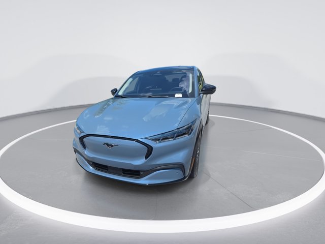 Used 2024 Vapor Blue Ford Premium image 3