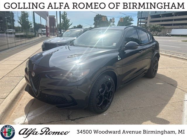 2024 Alfa Romeo Stelvio Quadrifoglio AWD