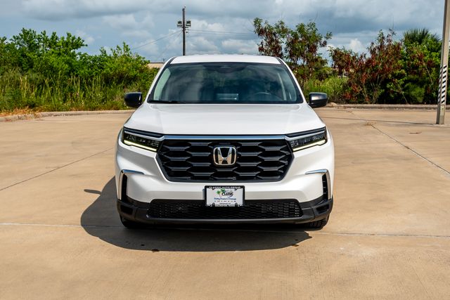 2023 Honda Pilot LX White at Bayway Cadillac of The Woodlands