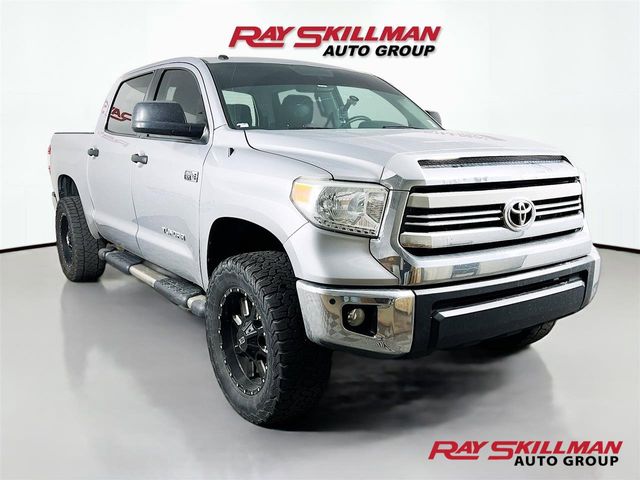 Silver Sky Metallic 2016 Toyota Tundra SR5 CrewMax 5.7L FFV 4WD Pickup Truck Four-Wheel Drive 6-Speed Automatic Overdrive