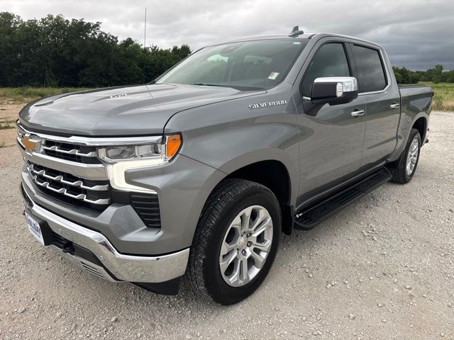 Sterling Gray Metallic 2024 Chevrolet Silverado 1500 Pickup Truck Four-Wheel Drive Automatic