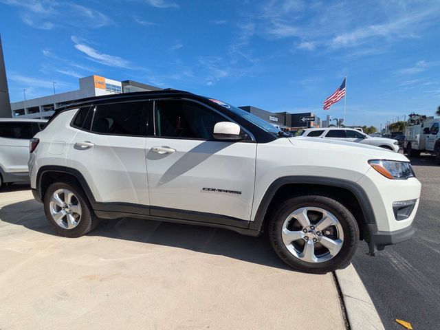 White Clearcoat 2020 Jeep Compass SUV / Crossover Front-Wheel Drive 6-Speed Automatic