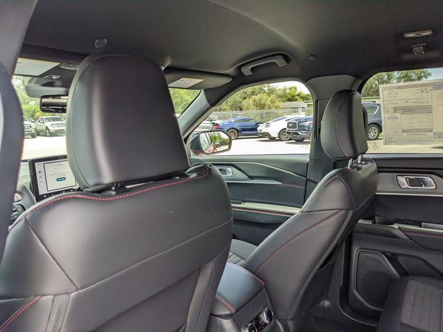 2026 Rapid Red Metallic Tinted Clearcoat Ford Explorer ST-Line RWD SUV