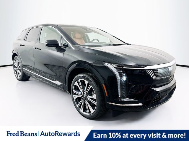 2025 Cadillac OPTIQ Luxury 2 AWD