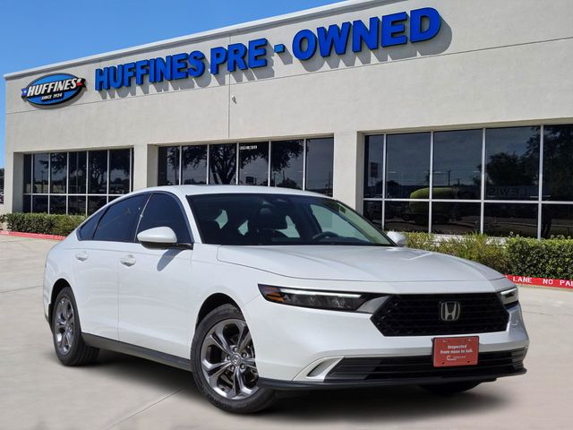 White 2023 Honda Accord Sedan Front-Wheel Drive Continuously Variable Transmission