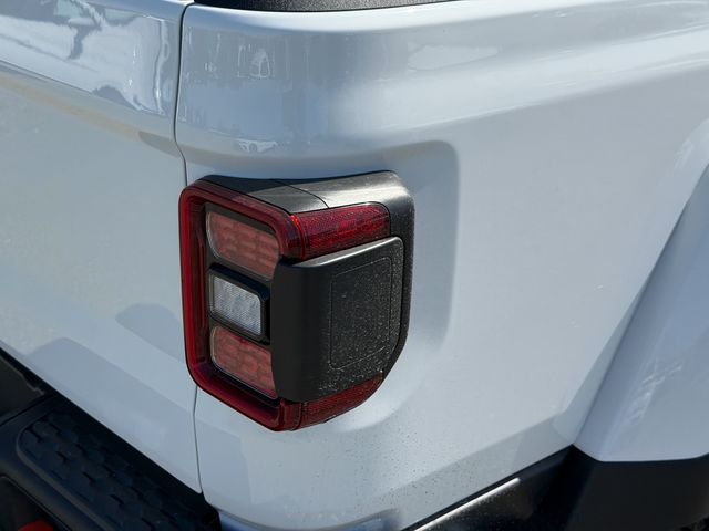 new 2026 Jeep Gladiator car, priced at $58,685