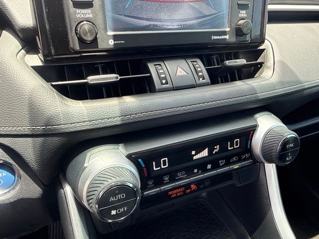 2022 Toyota RAV4 XLE Premium - Photo 24