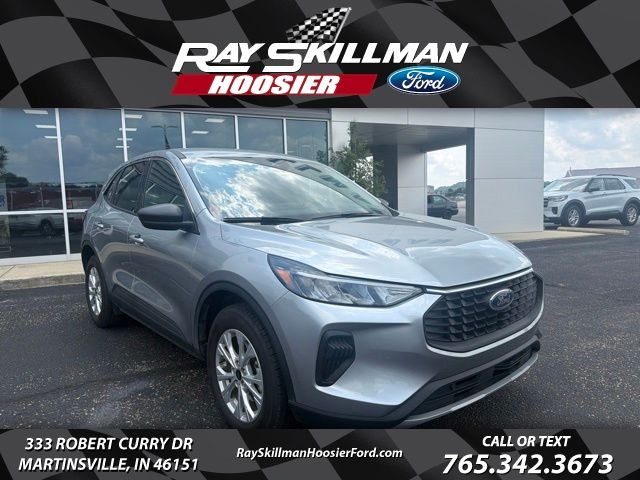 Iconic Silver Metallic 2023 Ford Escape SUV / Crossover All-Wheel Drive 8-Speed Automatic