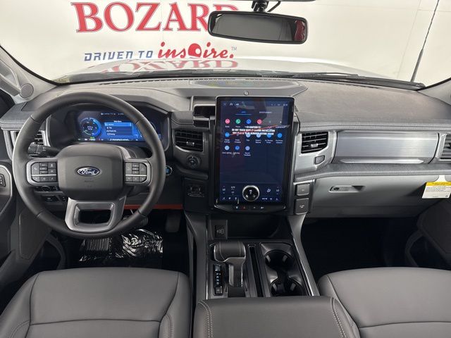 2025 Space White Metallic Ford F-150 Lightning Flash AWD Truck