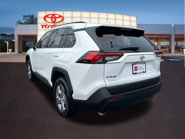 2024 Toyota RAV4 XLE 23