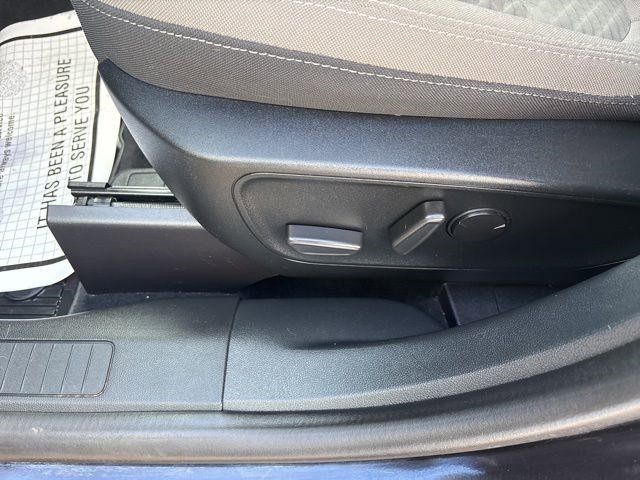 2021 Ford Escape SE photo