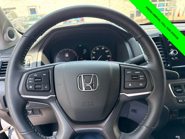 Certified Used 2025 Sonic Gray Pearl Honda RTL image 21