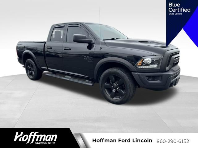 Diamond Black Crystal Pearlcoat 2019 RAM 1500 Classic Warlock Quad Cab 4WD Pickup Truck Four-Wheel Drive 8-Speed Automatic