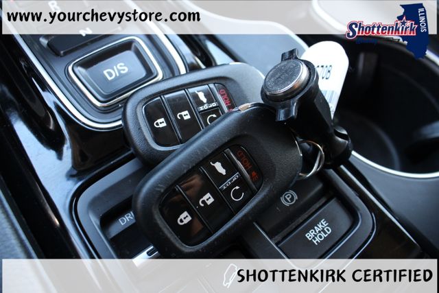 Used 2025 Honda Pilot SUV