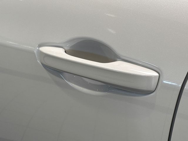 New 2026 White Acura Base image 10