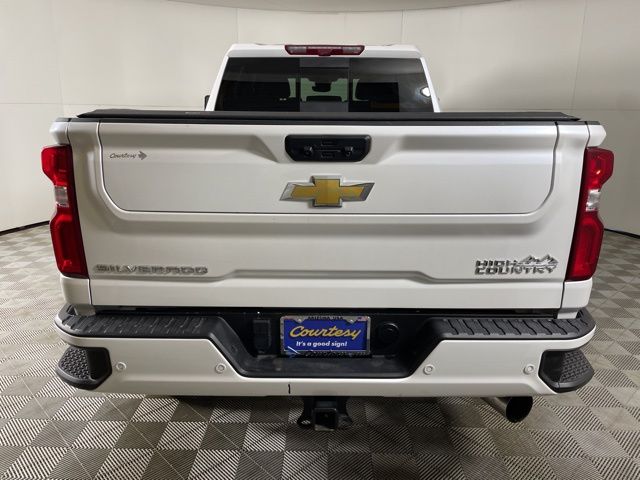 2024 Chevrolet Silverado 2500HD High Country 10