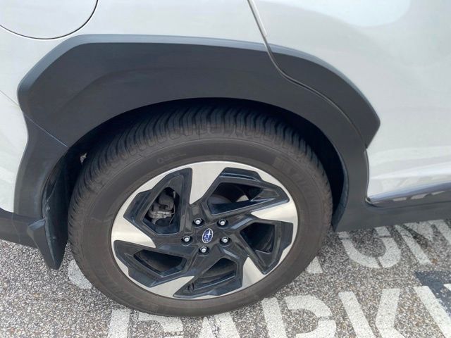 2024 Subaru Crosstrek Limited White at South Hills Kia