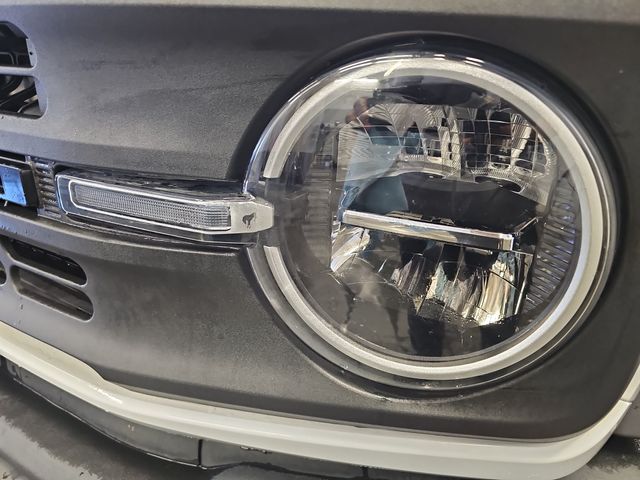 Used 2021 White Ford Base image 28