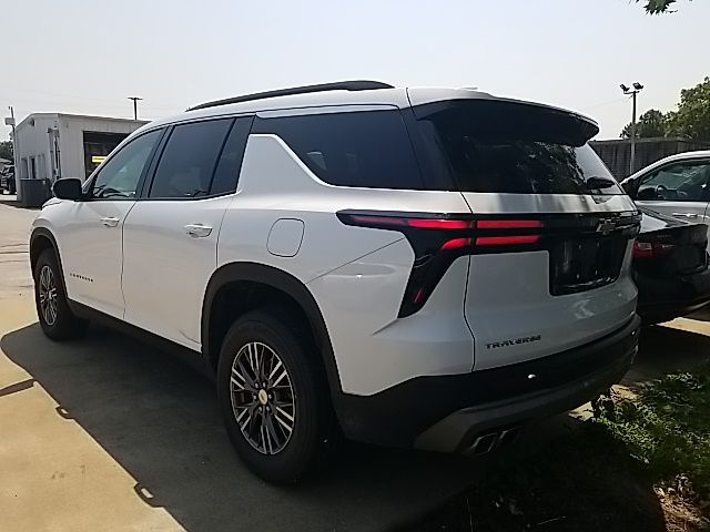 Used 2025 Chevrolet Traverse SUV