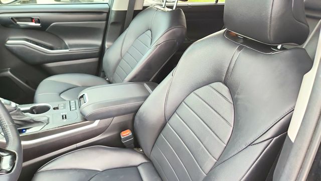 2021 Toyota Highlander