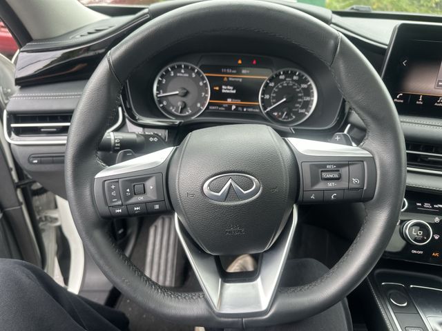 Certified Used 2023 White INFINITI PURE image 13