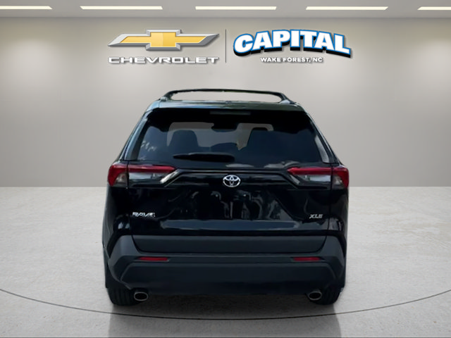 Used 2024 Black Toyota XLE Premium image 4
