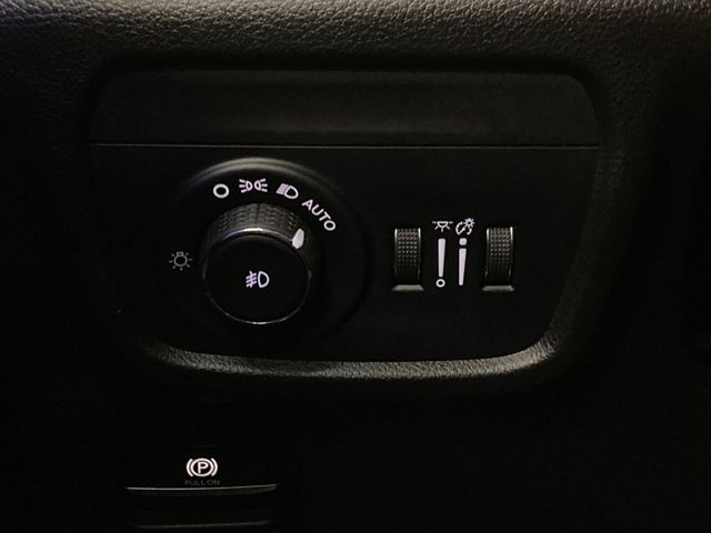 2022 Jeep Grand Cherokee Summit 4x4