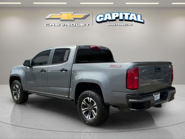 Used 2022 Gray Chevrolet Z71 image 4