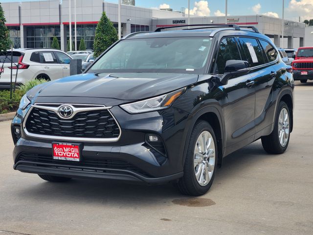 2026 Toyota Highlander Limited Black at Don McGill Toyota