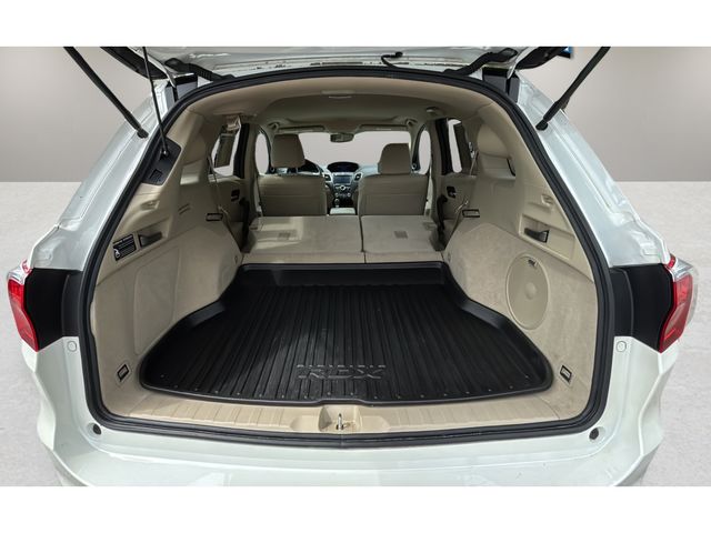Used 2016  Acura Base image 33