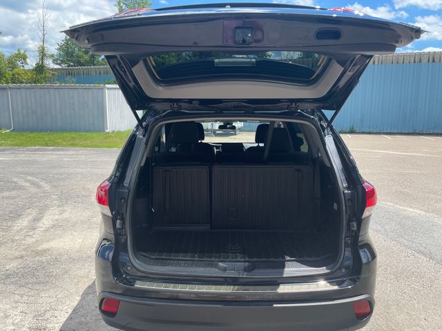 Used 2018 Toyota Highlander SUV