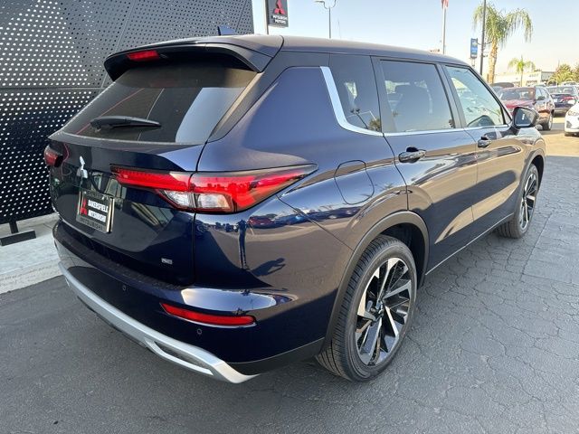 2024 Mitsubishi Outlander SE 6