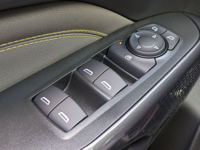 2025 Chevrolet Trax ACTIV photo