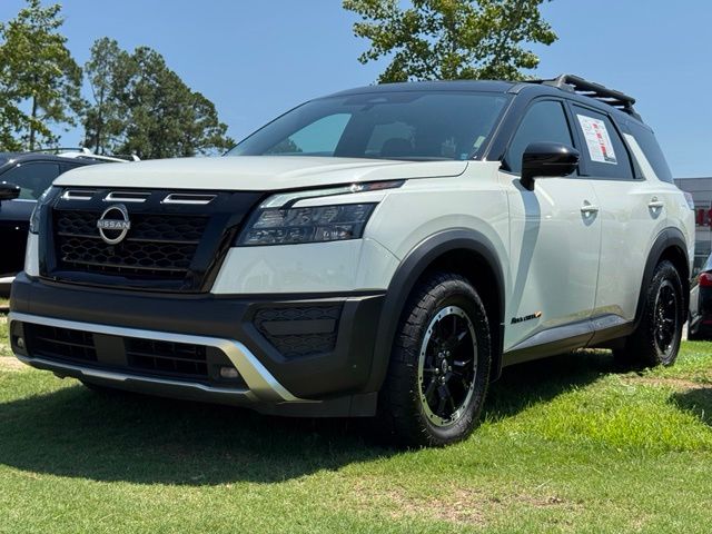 Used 2024 Nissan Pathfinder SUV