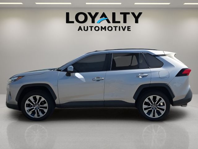 Used 2022 Toyota RAV4 SUV