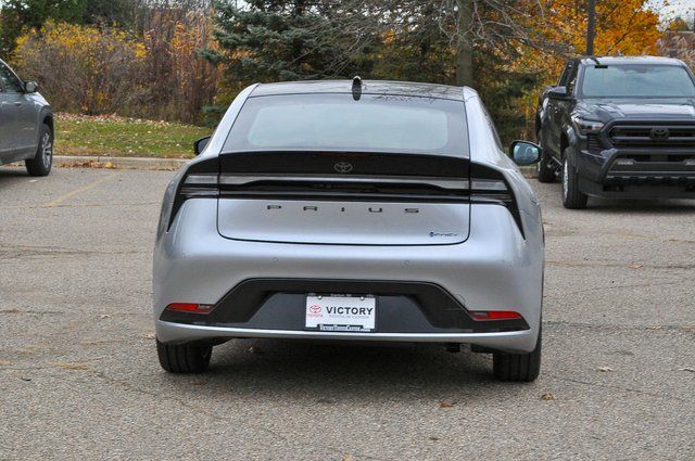 New 2026  Toyota XSE Premium image 4