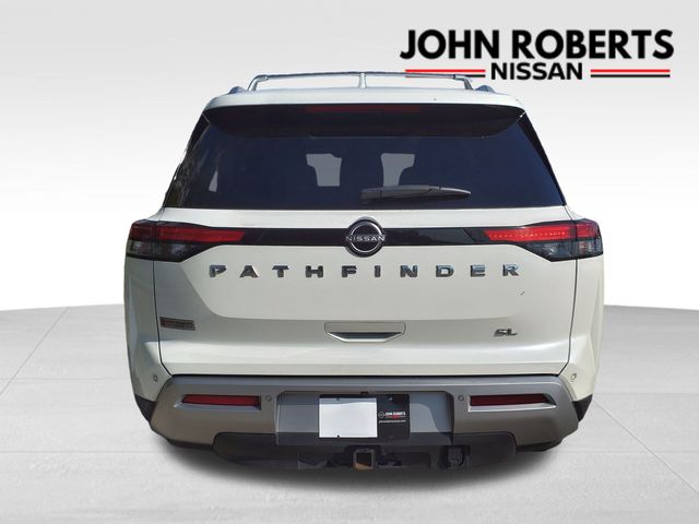 2022 Nissan Pathfinder SL 15