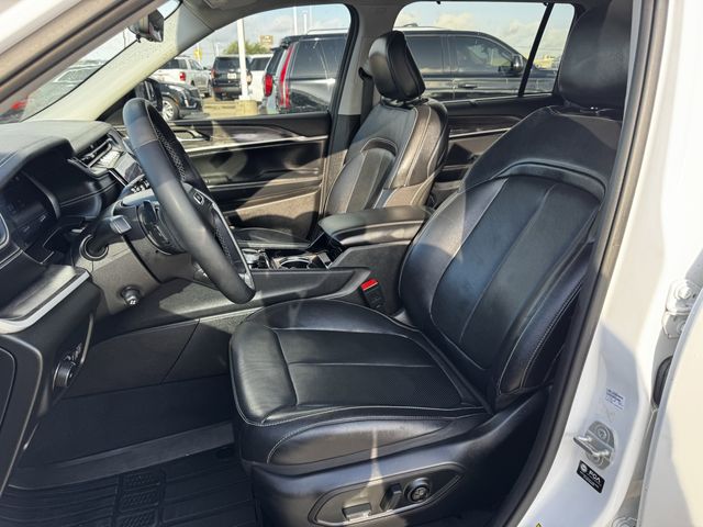 2023 Jeep Grand Cherokee L Limited White/off-white at Big Star Chrysler Jeep Dodge Ram 