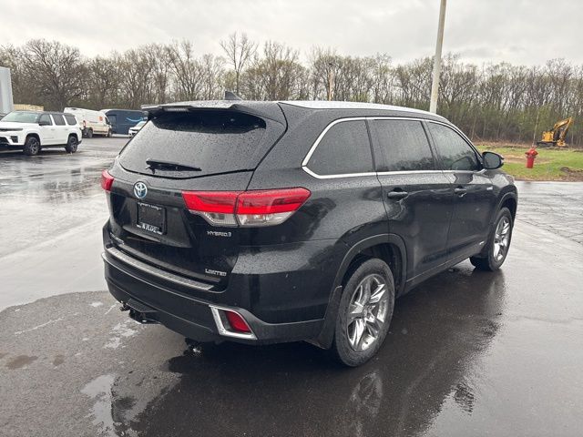 2019 Midnight Black Metallic Toyota Highlander Hybrid Limited AWD SUV