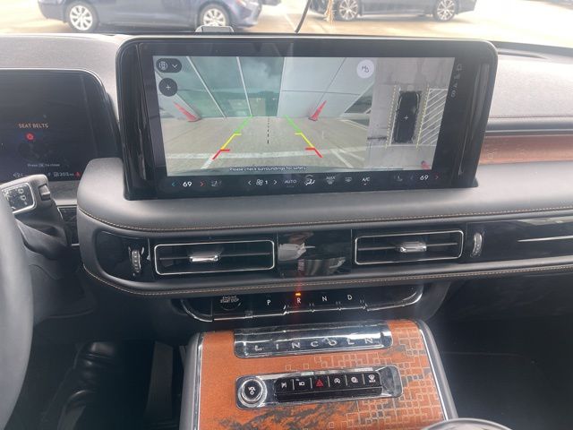 2025 Lincoln Aviator Black Label Black at Gullo Toyota