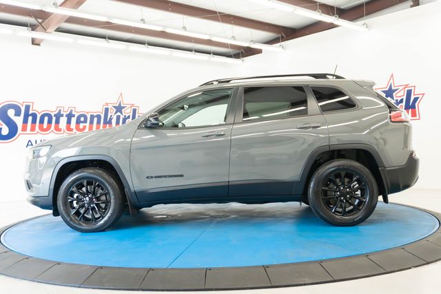 Used 2023 Jeep Cherokee SUV