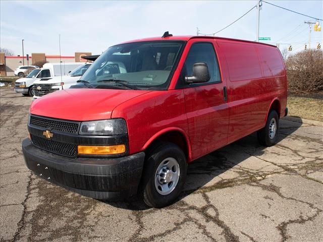 2025 Chevrolet Express 2500