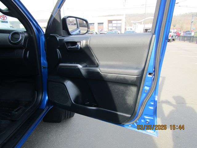 used 2016 Toyota Tacoma car