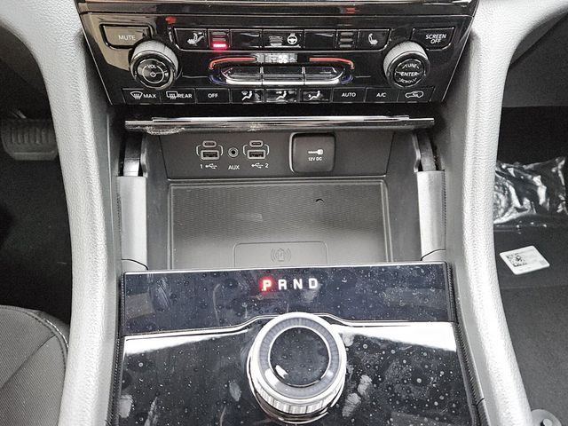 2026 Jeep Grand Cherokee L Altitude 4x4