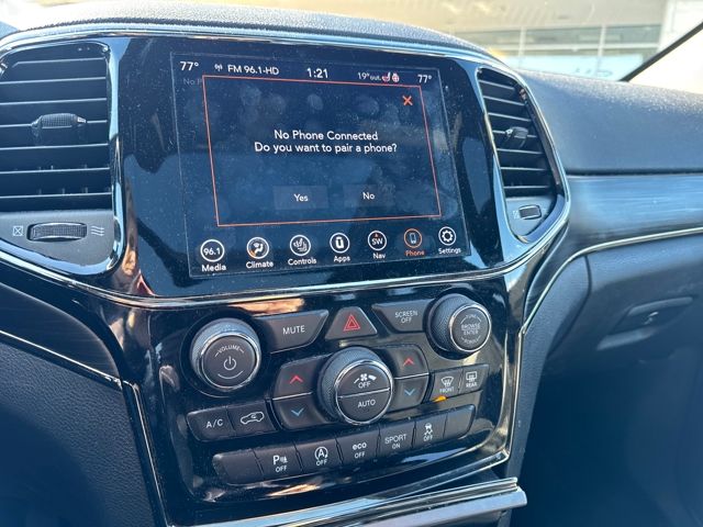 used 2020 Jeep Grand Cherokee car, priced at $25,322