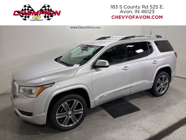 2019 GMC Acadia Denali photo