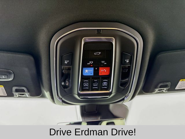Used 2025 Jeep Grand Cherokee L SUV