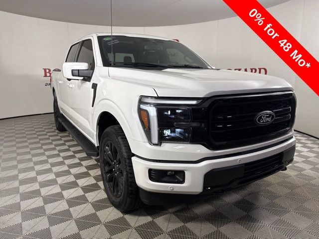 2025 Star White Metallic Tri-Coat Ford F-150 Lariat 4X4 Truck