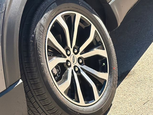 New 2026 Gray Ford ST-Line image 8