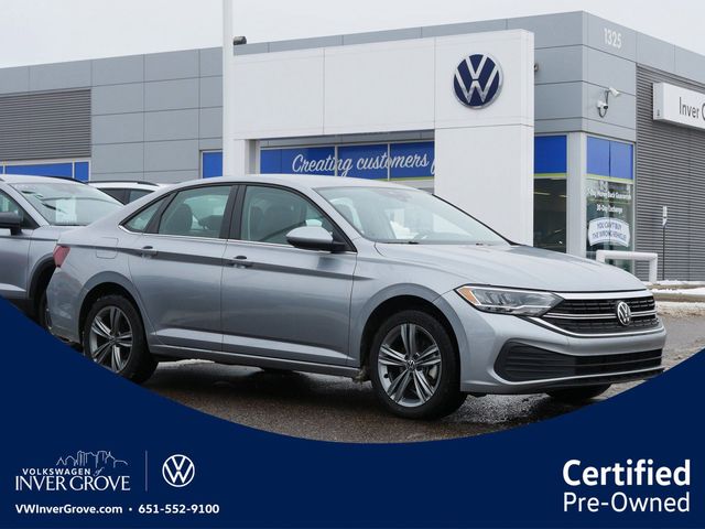 Platinum Gray Metallic 2024 Volkswagen Jetta SE FWD Sedan Front-Wheel Drive 8-Speed Automatic